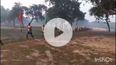 वाराणसी के छावनी स्थित रणबांकुरा स्टेडियम में अग्निवीर सेना भर्ती रैली का आयोजन