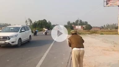 महाराजगंज: सेमरा टोल प्लाजा के पास NH 730 पर यातायात पुलिस ने चलाया चेकिंग अभियान, 10 वाहनों के कटे चालान