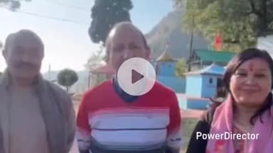 नैनीताल: हैप्पीनेस विमेन्स कलेक्टिव ने जोग्यूड़ा, बजून में आयोजित कार्यक्रम में 101 परिवारों को गर्म कंबल बांटे