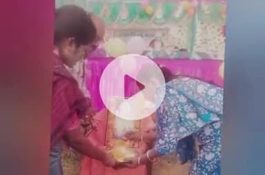 ବାରକୋଟ: #ବାରକୋଟ ରମ୍ଭେଇ ହୋକିସାହୀ ଠାରେ ହୋ ସମାଜ ଓ ମହିଳା ଜନ କଲ୍ୟାଣ ସଂଗଠନର ମିଳିତରେ ବିର୍ସା ମୁଣ୍ଡା ଜୟନ୍ତୀ ଦିବସ ପାଳନ,ଯୋଗଦେଲେ ବିଧାୟକ l