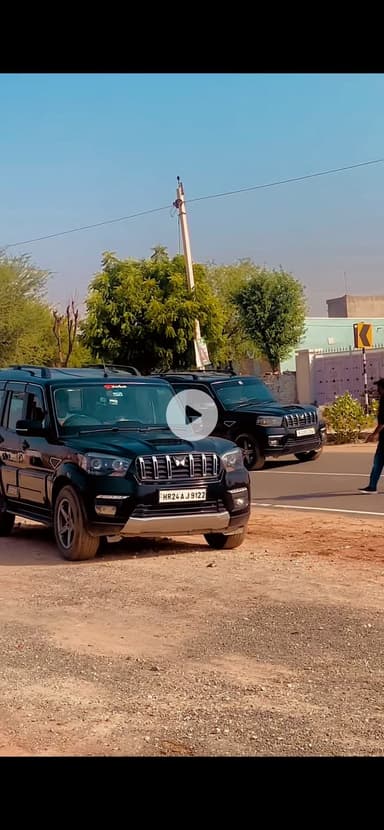 सादियों में अपनी मनपसंद गाड़ियों के लिए सम्पर्क करें -9462143066