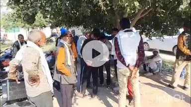 हरदोई: बेहटा चांद मोहल्ले में कमरे के अंदर फांसी के फंदे पर लटका मिला युवक का शव, युवक हेयर सैलून की दुकान पर करता था काम