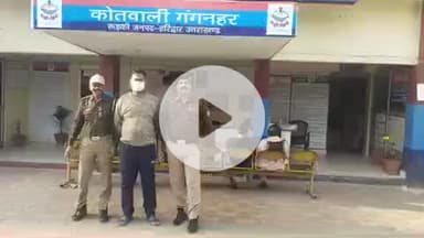 रूड़की: कृष्णा नगर की गली नंबर 20 में पत्नी के साथ लड़ाई-झगड़ा करने वाले व्यक्ति को पुलिस ने किया गिरफ्तार