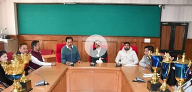 दाड़लाघाट: शांति निकेतन चिल्ड्रन होम सुबाथू के बच्चों को उपायुक्त सोलन ने किया सम्मानित