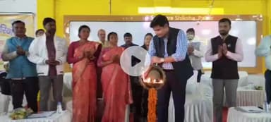 पाकुड़: जिला स्तरीय मुखिया सम्मेलन और प्रोजेक्ट पहल 2.0 के तहत प्रेरक एवं प्रभावी कार्यक्रम संपन्न #pakur #meeting #school