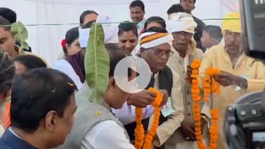 कोंडागांव: मुख्यमंत्री विष्णु देव साय कोंडागांव पहुंचे, बूढ़ा देव महोत्सव में शिरकत कर भगवान बूढ़ा देव को दीपदान कर किया नमन