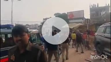 धमरिया के पास वाराणसी से भदोही जा रही तेज रफ्तार मारुति अर्टिगा मकान से टकराई