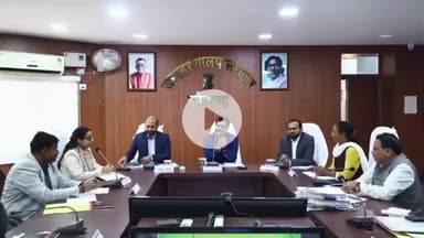 कोडरमा: समाहरणालय सभागार में राजस्व मामलों पर एक दिवसीय कार्यशाला का आयोजन