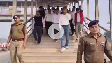 गाज़ीपुर: गाजीपुर में वाराणसी मंडल के रेल प्रबंधक आशीष जैन ने यूसुफपुर और गाजीपुर रेलवे स्टेशन का किया निरीक्षण, दिए सख्त निर्देश