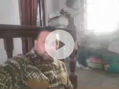 नैनीताल: मल्लीताल नगर पालिका में पानी की समस्या पर सभासद ने किया धरना