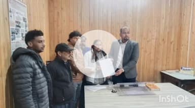 नैनीताल: स्ट्रीट डॉग्स के स्वास्थ्य और सुरक्षा को लेकर पशु प्रेमियों ने नगर पालिका अधिकारी को ज्ञापन सौंपा, कार्रवाई की मांग