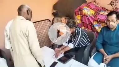 तिलहर: हुसैनपुर कबरा गांव में श्रॉफ चैरिटी आई हॉस्पिटल द्वारा आयोजित निशुल्क नेत्र परीक्षण शिविर में 85 लोगों की हुई जांच