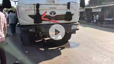 कोंडागांव: NH-30 अस्पताल चौक में स्कॉर्पियो और टिप्पर की टक्कर, स्कॉर्पियो बुरी तरह क्षतिग्रस्त, 6 लोग हुए घायल