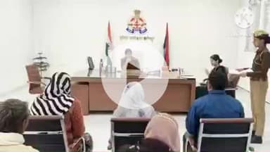 हमीरपुर: पुलिस कार्यालय में पहुंचे फरियादियों की शिकायतों को सुना गया