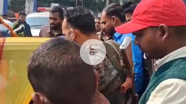 कोडरमा: कोडरमा घाटी में शादी से लौट रहे लोगों की कार दुर्घटनाग्रस्त, 2 घायल अस्पताल में भर्ती