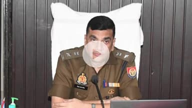 रामपुर: मंगलवार को पुलिस लाइन सभागार में पुलिस अधीक्षक विद्यासागर मिश्र ने व्यापारियों के साथ की गोष्ठी