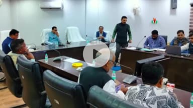 रामपुर: मंगलवार को विकास भवन सभागार में मुख्यमंत्री गौ-संवर्धन योजना की ई-लॉटरी संपन्न हुई