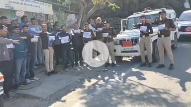 टिहरी: राष्ट्रीय नशा मुक्ति अभियान के तहत चालकों और परिचालकों को दिलाई गई शपथ, नशा मुक्त समाज के संकल्प पर जोर