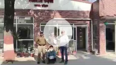 रूड़की: आदर्श शिवाजी कॉलोनी निवासी बंद मकान में चोरी करने वाले चोर को पुलिस ने किया गिरफ्तार, सोने की ज्वैलरी बरामद