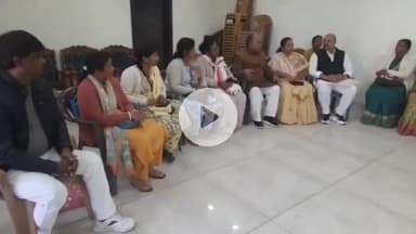 कांके: कांग्रेस भवन में नवनियुक्त प्रदेश महिला कांग्रेस अध्यक्ष रमा खलखो ने पदभार ग्रहण से पहले की बैठक