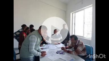 सिसई: बीआरसी भवन में झारखंड सहकारिता बैंक का शिविर, छात्रों का किया गया एनपीसीआई