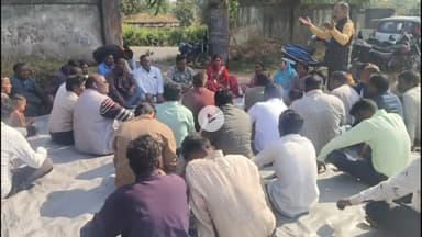 पीरटांड: पीरटांड़ प्रखंड मुख्यालय के सिधु कान्हू मैदान में पंचायत जनप्रतिनिधियों की महत्वपूर्ण बैठक आयोजित