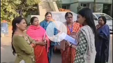 चित्तौड़गढ़: औद्योगिक कॉलोनी में SIR को लेकर उपखंड अधिकारी बिनु देओल ने किया निरीक्षण