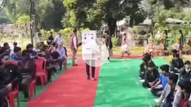 इंदौर: विश्व टॉयलेट डे पर इंदौर में नया प्रयोग, टॉयलेट के साथ गेट टुगेदर, महापौर व निगम आयुक्त हुए शामिल