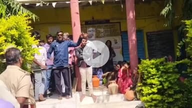 ಕಾಳಗಿ: ರೂಮ್ಮನಗೂಡನಲ್ಲಿ ನೀರಿನ‌ ಕೊರತೆ: ಖಾಲಿ ಕೊಡ ಹಿಡಿದು ಗ್ರಾಮಸ್ಥರು ಪ್ರತಿಭಟನೆ