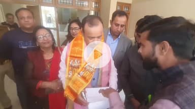 रामपुर: बुधवार को संत शिरोमणि रविदास गेस्ट हाउस में ज़िला कोर्डिनेशन कमेटी की बैठक में प्रभारी मंत्री जेपीएस राठौर शामिल