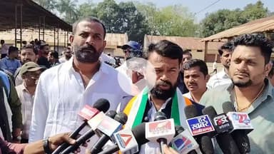 जगदलपुर: कांग्रेस जिलाध्यक्ष सुशील मौर्य ने सहकारी समिति के हड़ताल को कृषि मंडी प्रांगण से हटाने का किया विरोध, कहा- तुगलकी फरमान