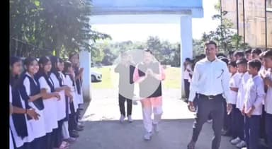 বজালী ভাগ: বজালীৰ দুখন স্কুলৰ গণিত আৰু বিজ্ঞানৰ গৱেষণা কেন্দ্ৰৰ নিৰ্মাণৰ কামৰ শুভাৰম্ভনী কৰে বিধায়ক ফণীধৰ তালুকদাৰে