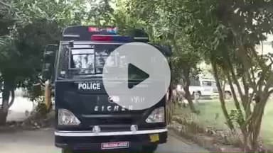 घोसी: घोसी पुलिस ने विभिन्न गांवों से तीन अभियुक्तों को गिरफ्तार कर जेल भेजा