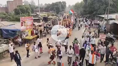 हमीरपुर: सुमेरपुर में लौह पुरुष सरदार वल्लभभाई पटेल की 150वीं जयंती पर निकली विशाल पदयात्रा, हुई विशाल जनसभा