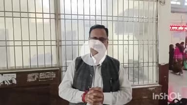 हरदोई: हरदोई रेलवे स्टेशन पर घोर अव्यवस्था, स्टेशन पर पसरी गंदगी, ठंड में लगाए गए कूलर, डीआरएम ने एसी के लिए कहा