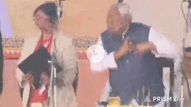 Live मुख्यमंत्री शपथ