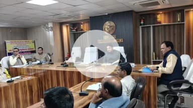 सुल्तानपुर: विकास भवन में सीडीओ की अध्यक्षता में जिला पोषण समिति की बैठक, चार परियोजना अधिकारियों का रुका वेतन