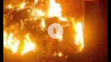 देहरादून: देहरादून के कैफे में लगी आग, दमकल की टीम ने पाया काबू; टला बड़ा हादसा