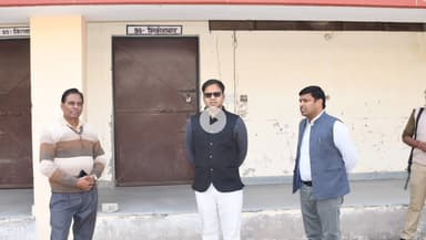 फिरोज़ाबाद: सिविल लाइन दबरई स्थित ईवीएम वेयरहाउस का जिलाधिकारी ने किया मासिक निरीक्षण