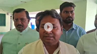 पूर्व प्रधानमंत्री इंदिरा गांधी की 108वीं जयंती कांग्रेस कार्यालय सुपौल में श्रद्धा पूर्वक मनाई गई