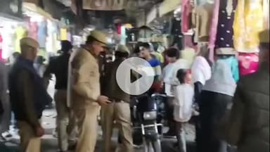 अमरोहा: अमरोहा शहर में सीओ ने पटाखे छोड़कर हुडदंग मचा रही 10 बाइकें कीं सीज़, मचा हड़कंप, लोगों ने ली राहत की सांस