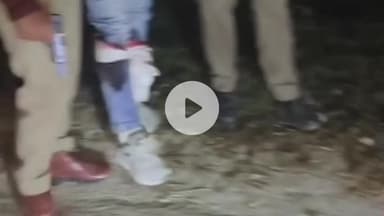 रामपुर: अजीमनगर क्षेत्र में 3 गौ तस्करों से पुलिस की मुठभेड़, एक घायल, दो फरार, एडिशनल एसपी ने मीडिया को दी जानकारी