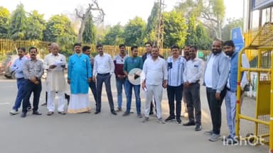 भीलवाड़ा: तिलस्वां महादेव मंदिर में चौकी प्रभारी के अभद्र व्यवहार से आक्रोश, मंदिर ट्रस्ट ने कलेक्ट्रेट पर प्रदर्शन कर सौंपा