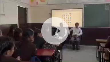 बलरामपुर: पाॅयनियर पब्लिक स्कूल में विद्यालय वाहनों की सुरक्षा के उद्देश्य से परिवहन सुरक्षा समिति की महत्वपूर्ण बैठक आयोजित हुई