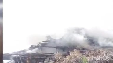 मुंगेर: आजीमगंज पंचायत के गोरईया गांव में आग, एक घर जलकर खाक