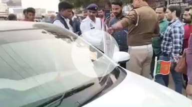 जौनपुर: यातायात माह नवंबर के तहत आज जेसिज चौराहे पर चार पहिया और दो पहिया वाहनों का चेकिंग अभियान चलाया गया