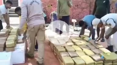 পাথারকান্দি: চুড়াইবাড়িতে মাছ বোঝাই মিনি লরি থেকে বিপুল পরিমাণে গাঁজা উদ্ধার, পলাতক চালক