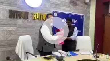 जगदलपुर: नीति आयोग के आकांक्षी कार्यक्रम के नोडल अधिकारी शोभित जैन ने आकांक्षी जिला एवं ब्लॉक कार्यक्रमों की की विस्तृत समीक्षा