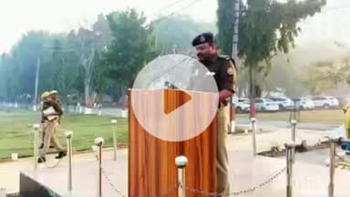 बलरामपुर: अपर पुलिस अधीक्षक बलरामपुर ने शुक्रवार को साप्ताहिक परेड का किया निरीक्षण