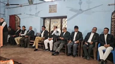 गिरिडीह: अधिवक्ता अशोक कुमार अंबष्टा के निधन पर अधिवक्ता संघ भवन में शोक सभा का आयोजन